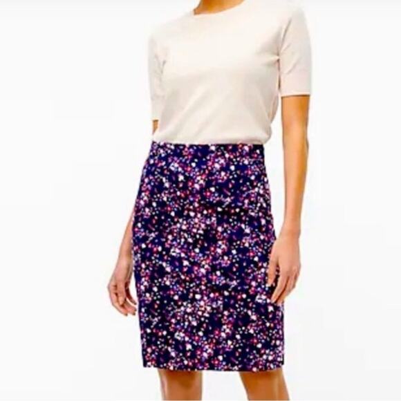 J. Crew Navy Floral Printed Pencil Skirt with Stretch  Size 8 - Picture 1 of 8